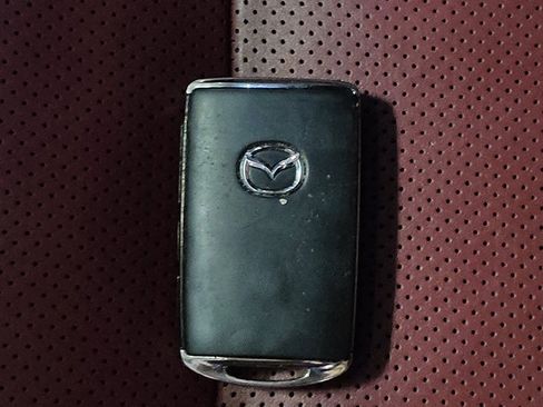 Used 2023 MAZDA CX-9 Carbon Edition AWD/4WD image 32