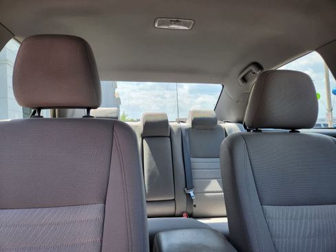 Used 2015 Toyota Camry LE FWD image 19