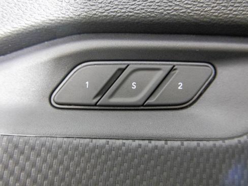 New 2026 Jeep Cherokee Overland w/ Advanced Pro Tech Group image 39