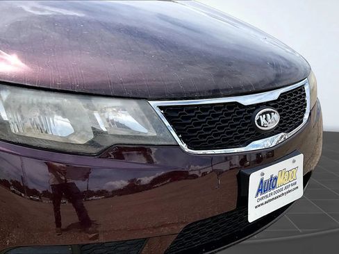 Used 2011 Kia Forte EX FWD image 28