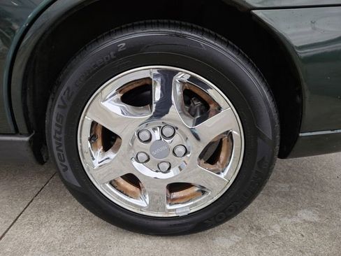 Used 2002 Saturn L-Series L300 image 9