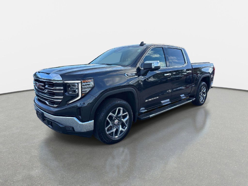 Used 2023 GMC Sierra 1500 SLT w/ SLT Premium Package AWD/4WD image 8