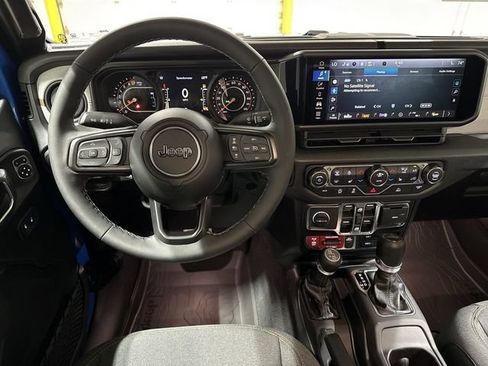 New 2026 Jeep Gladiator Mojave AWD/4WD image 11