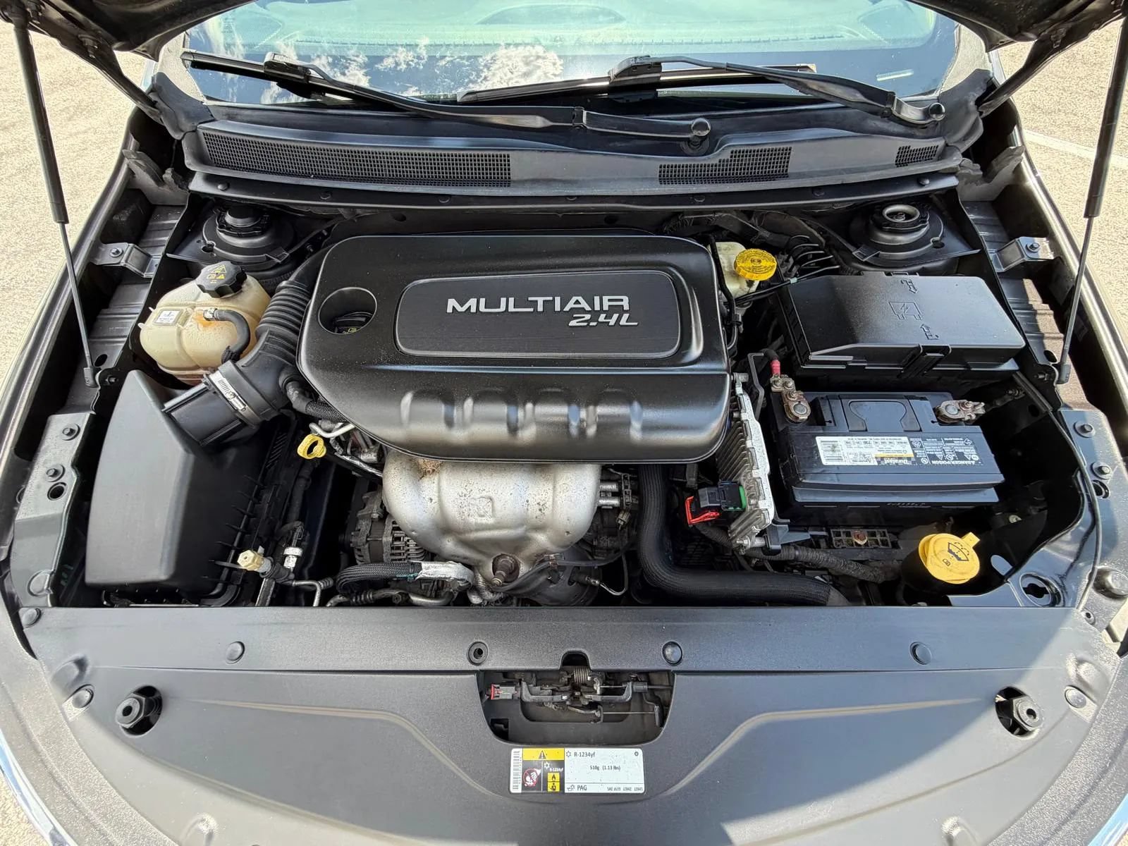 Used 2015 Chrysler 200 Limited w/ Convenience Group FWD image 31