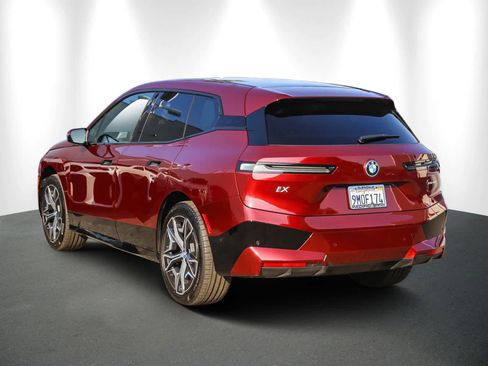 Used 2025 BMW iX xDrive50 w/ Sport Package image 4