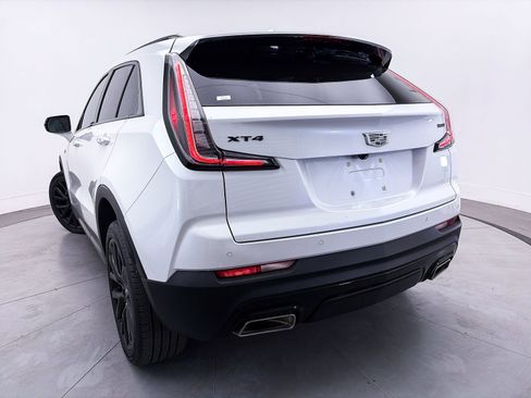 Used 2023 Cadillac XT4 Sport w/ LPO, Onyx Lite Package FWD image 8