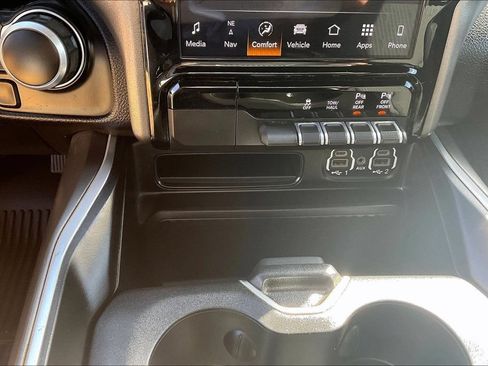 Used 2023 RAM 1500 Big Horn RWD image 33