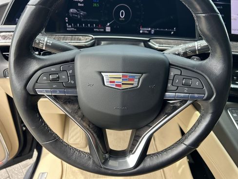 Certified 2021 Cadillac Escalade Premium Luxury image 27