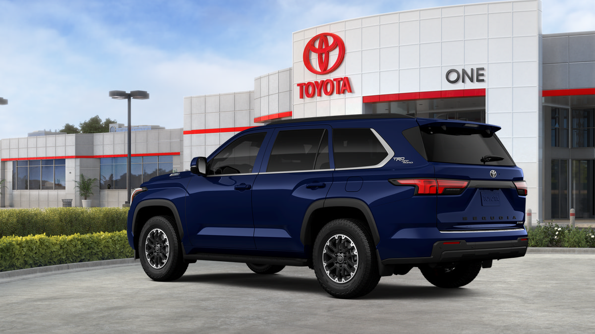 New 2026 Toyota Sequoia SR5 w/ SR5 Premium Package AWD/4WD image 43