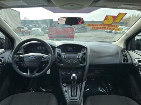 Used 2016 Ford Focus SE image 13