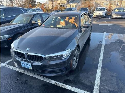 Used 2018 BMW 530i xDrive w/ Premium Package image 1