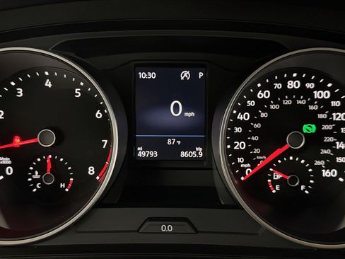 Used 2019 Volkswagen Tiguan SE FWD image 23