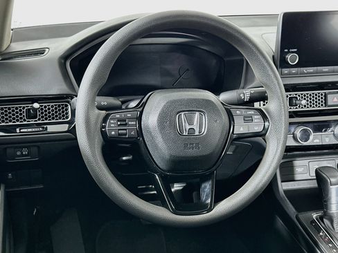 Used 2025 Honda Civic LX image 18