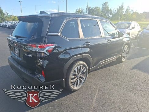 New 2025 Subaru Forester Touring image 4