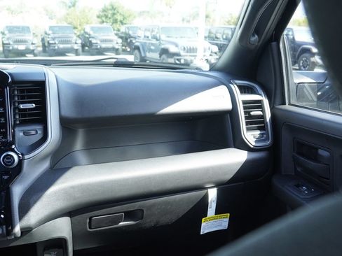 New 2026 RAM 2500 Tradesman AWD/4WD image 30