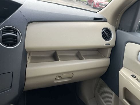 Used 2009 Honda Pilot EX image 16