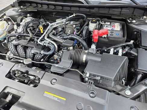 Certified 2023 Nissan Altima 2.5 SR FWD image 17