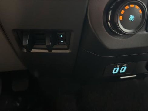 Certified 2018 Ford F150 XLT w/ Equipment Group 301A Mid image 33