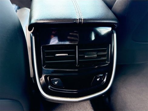 Used 2019 Cadillac XTS Luxury image 28