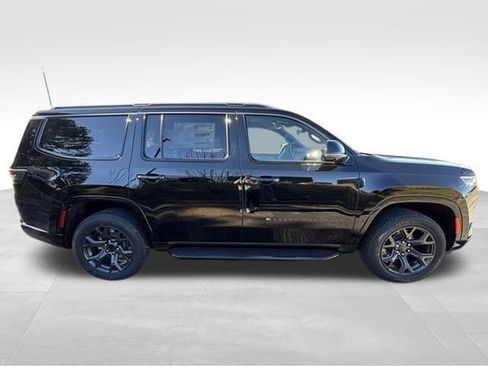 New 2026 Jeep Grand Wagoneer Limited w/ Convenience Group I image 7