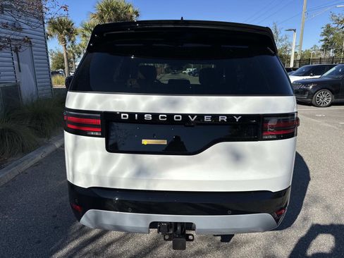 New 2026 Land Rover Discovery Limited Edition image 7
