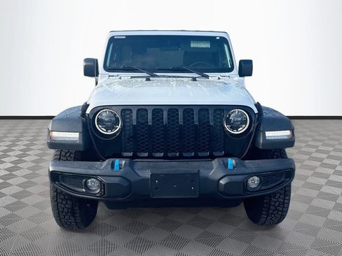 Certified 2023 Jeep Wrangler Unlimited AWD/4WD image 2