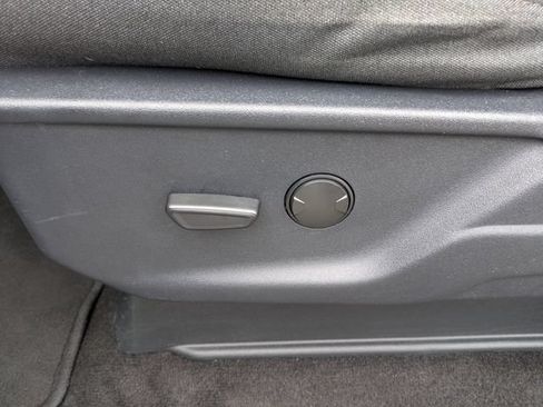 Used 2023 Ford F150 XLT RWD image 21