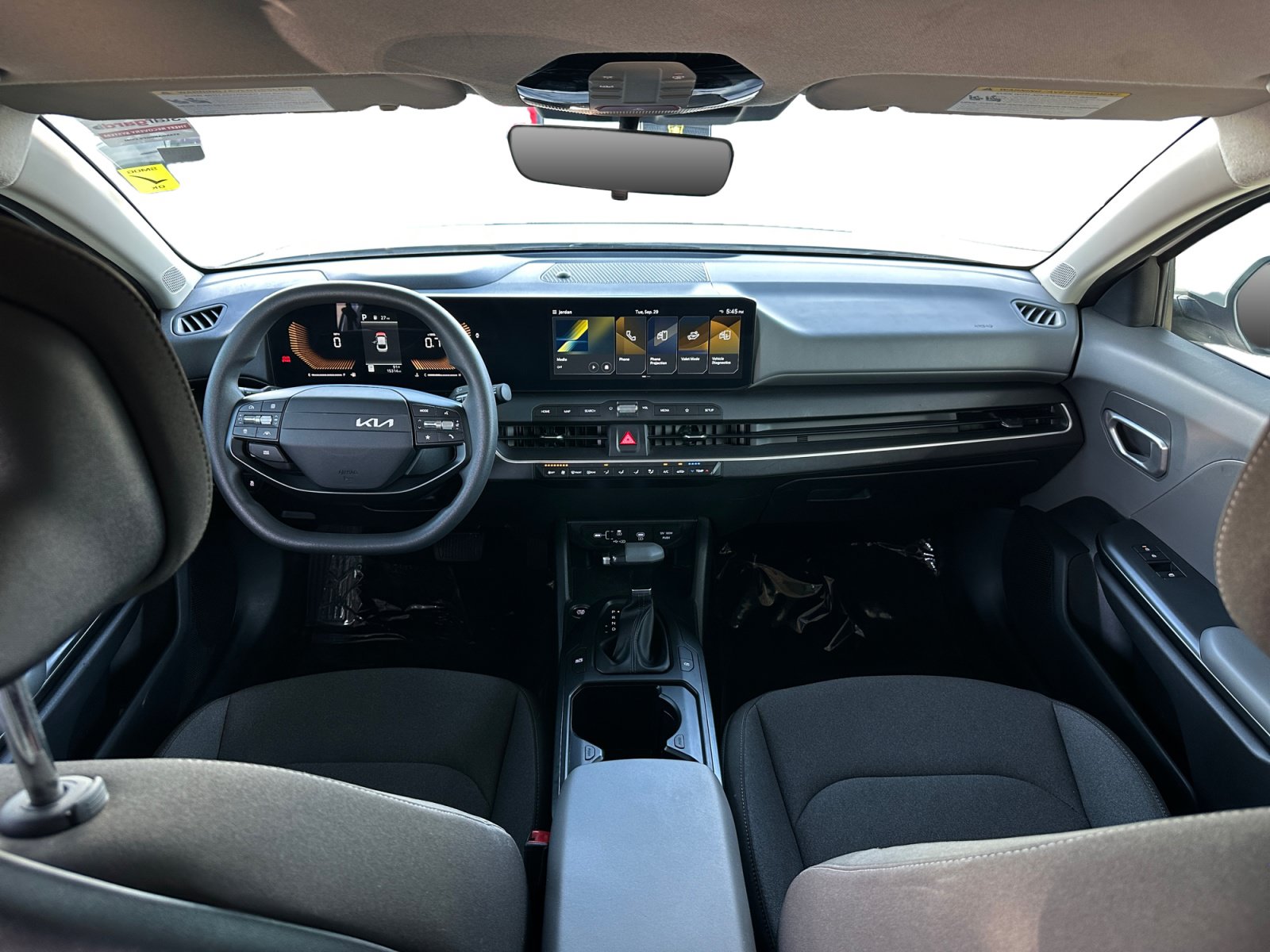 Used 2025 Kia K4 FWD image 10