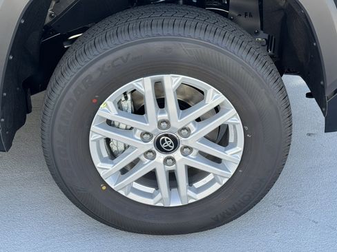 New 2026 Toyota Tundra SR5 image 15