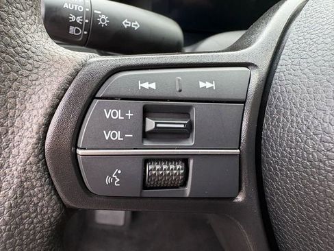 Certified 2025 Honda Accord LX image 7