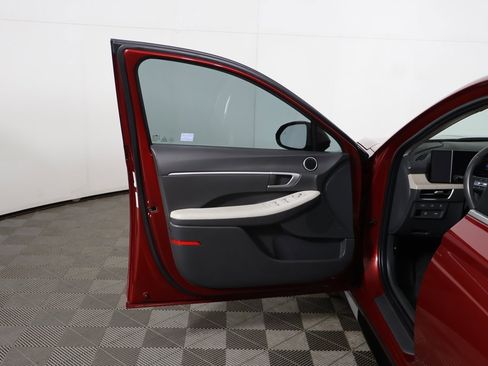 Used 2024 Hyundai Sonata SEL image 17