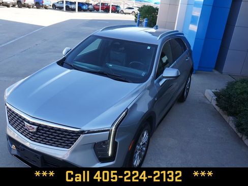 Used 2025 Cadillac XT4 Premium Luxury AWD/4WD image 13