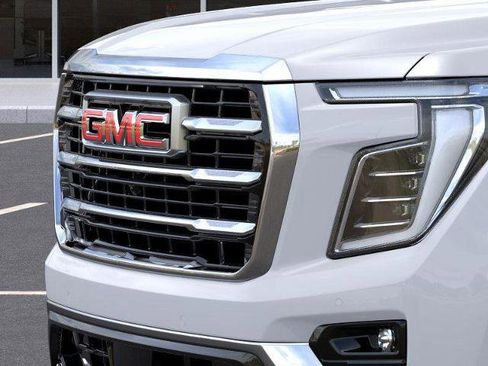 New 2026 GMC Yukon Elevation image 13