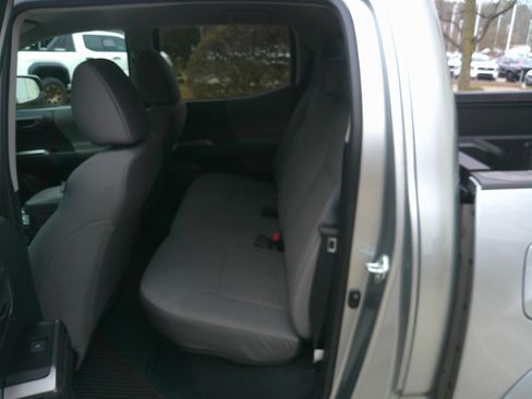 Used 2023 Toyota Tacoma SR5 w/ Technology Package image 29