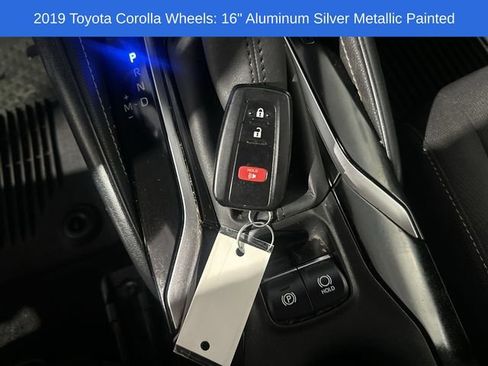 Used 2019 Toyota Corolla SE image 29