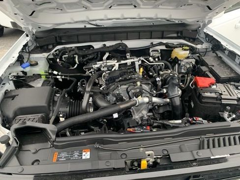 New 2025 Ford Bronco Outer Banks image 32