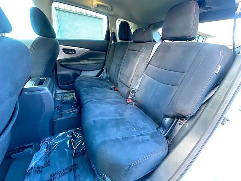 Used 2023 Nissan Murano S image 23