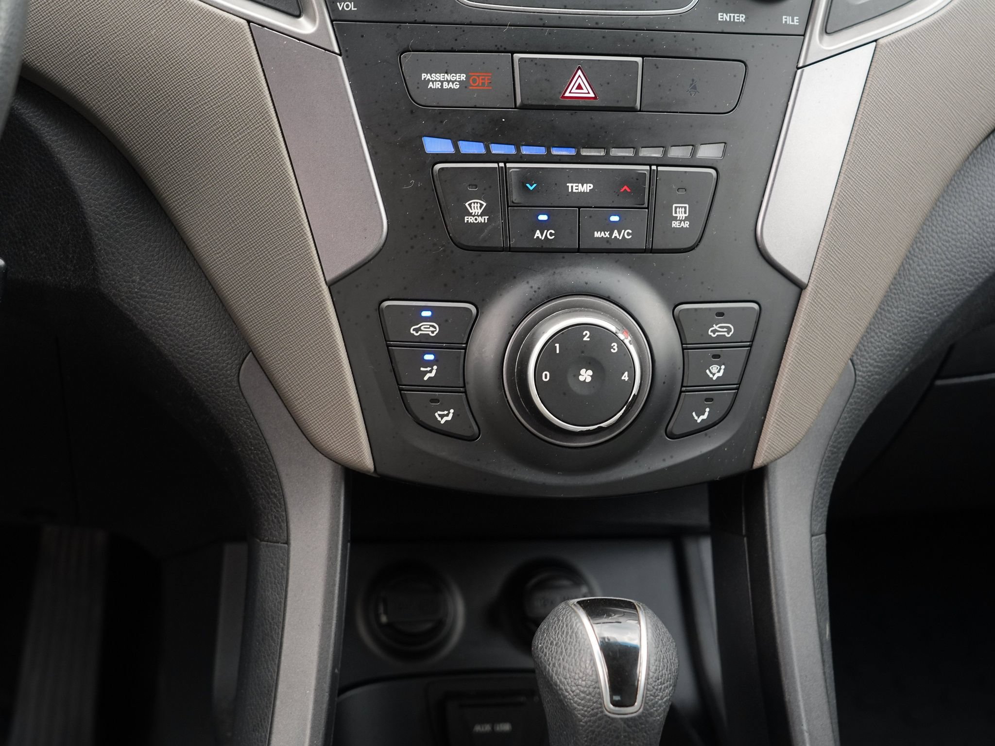 Used 2014 Hyundai Santa Fe Sport AWD/4WD image 23