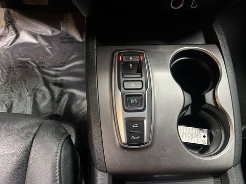 Used 2021 Honda Pilot EX-L image 16