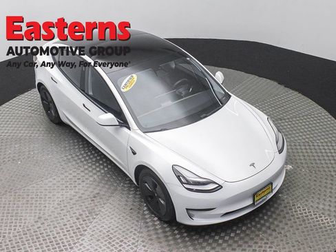 Used 2021 Tesla Model 3 Long Range AWD/4WD image 3