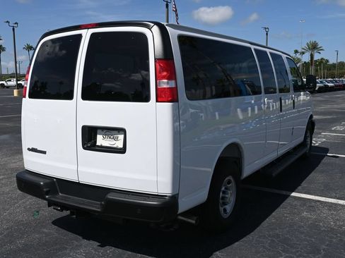 New 2025 Chevrolet Express 3500 LS RWD image 5