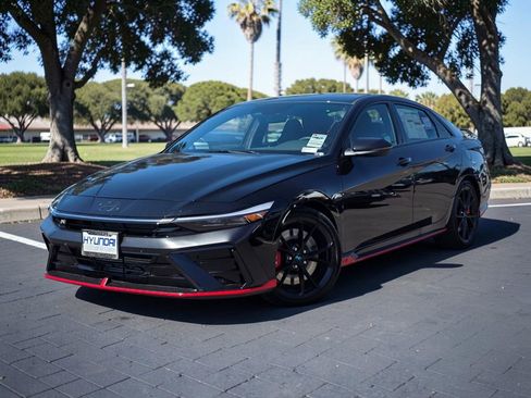 New 2026 Hyundai Elantra N FWD image 2