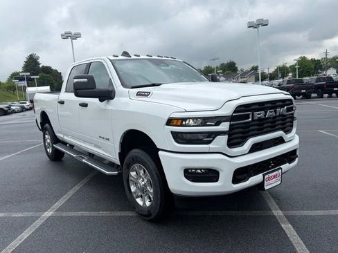 New 2026 RAM 2500 Big Horn AWD/4WD image 2