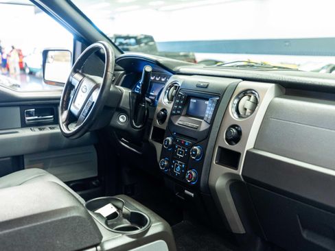 Used 2014 Ford F150 XLT w/ XLT Chrome Package AWD/4WD image 13