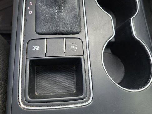 Used 2020 Kia Sorento S image 22