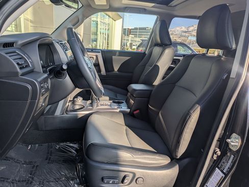 Used 2021 Toyota 4Runner SR5 Premium w/ Moonroof Package image 23