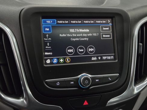 Used 2019 Chevrolet Equinox LS w/ LPO, Cargo Package FWD image 17