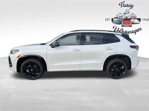 New 2026 Volkswagen Tiguan SE R-Line image 4