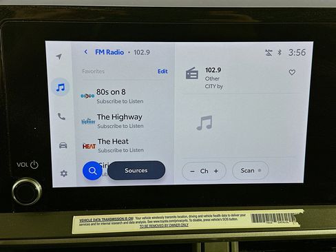 Used 2024 Toyota Prius LE image 21
