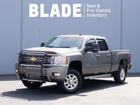 Used 2014 Chevrolet Silverado 3500 LTZ AWD/4WD image 1